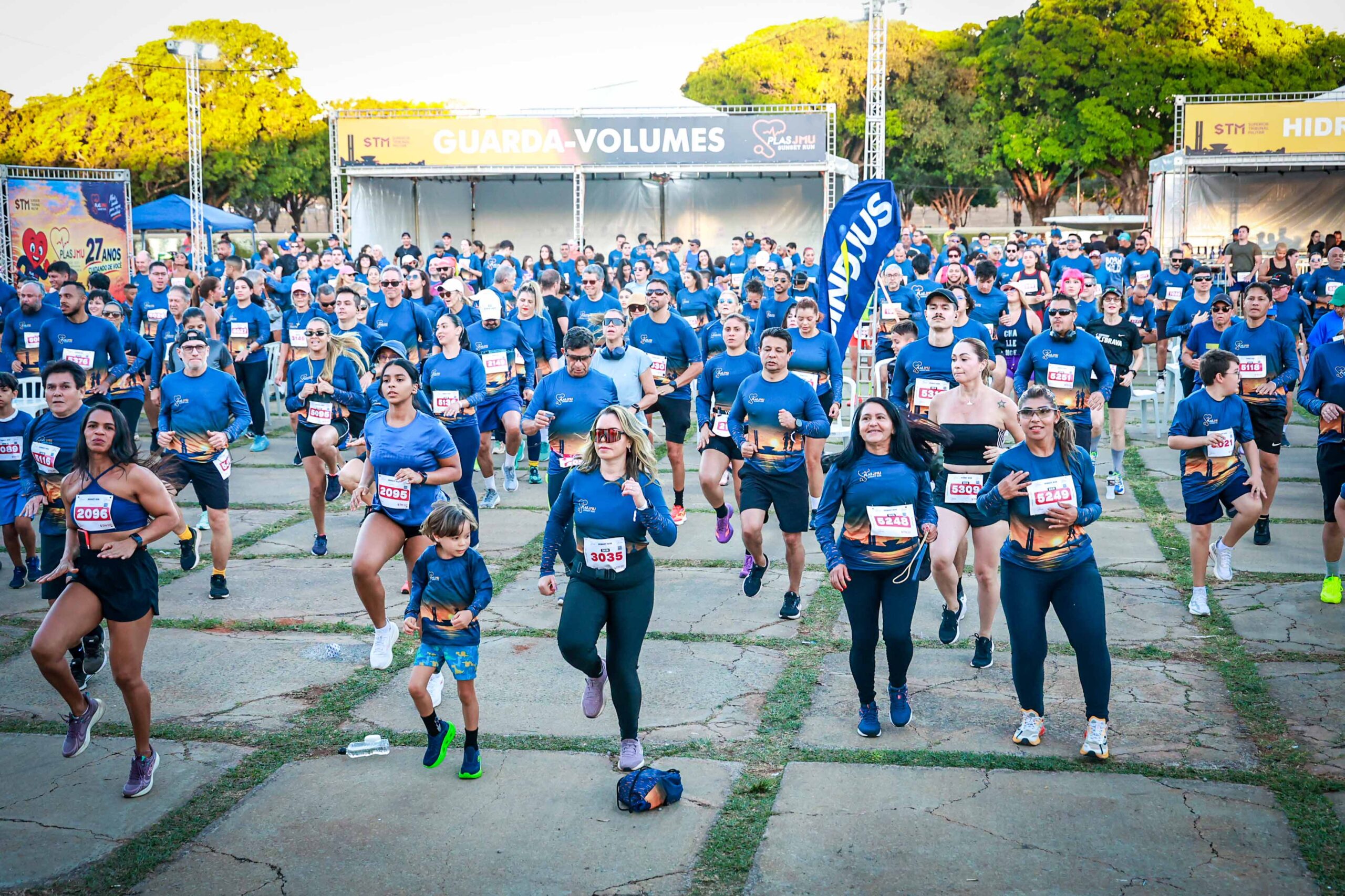 Aquecimento - PLAS/JMU Sunset Run